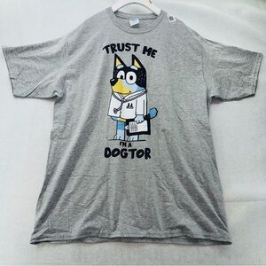 NWT Adult Bluey T-shirt Bandit Heeler Trust Me I’m A Dogter Grey size XL